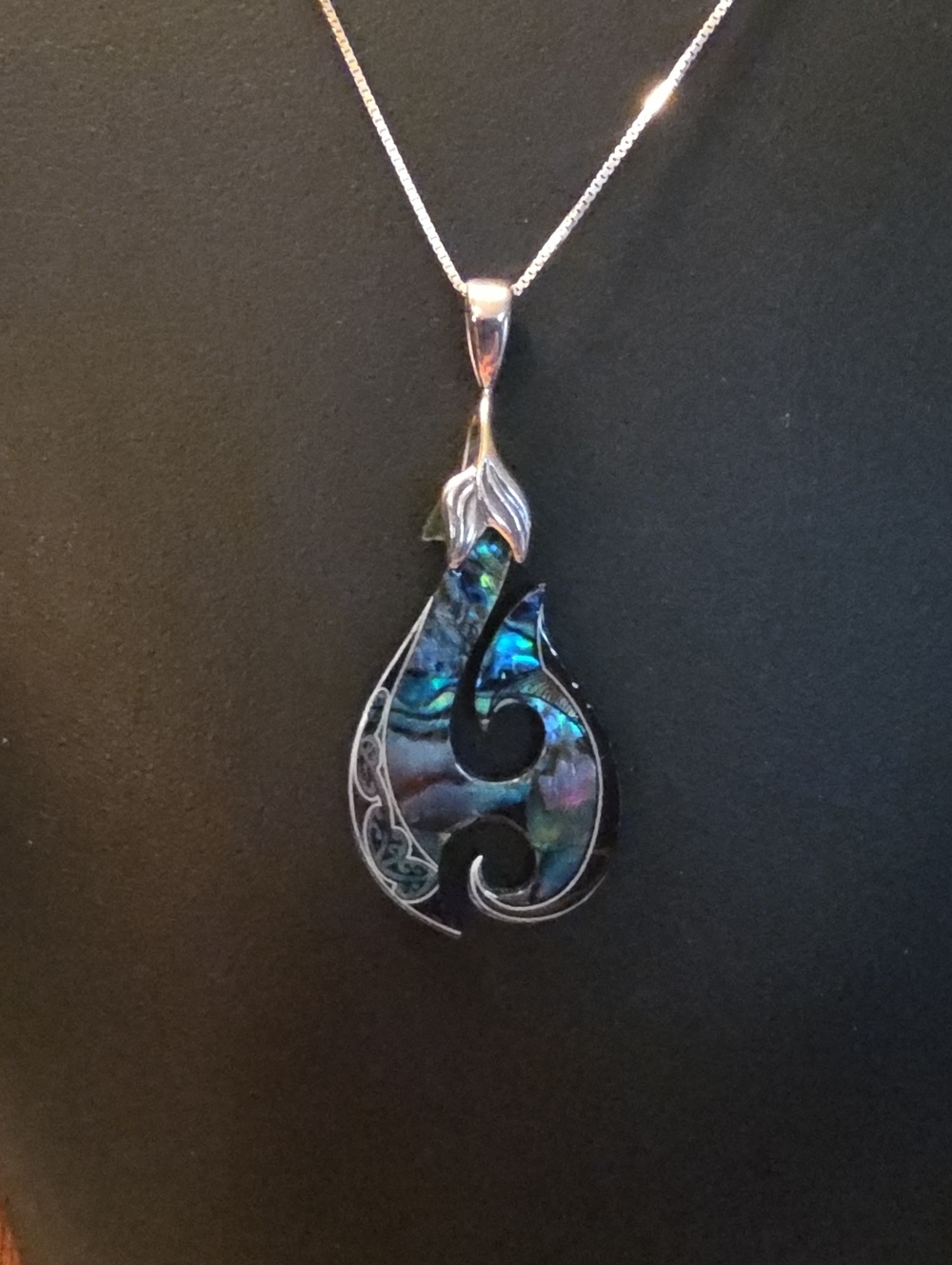 Abalone Paua Shell Maui Polynesian Hook Sterling Silver Pendant Necklace